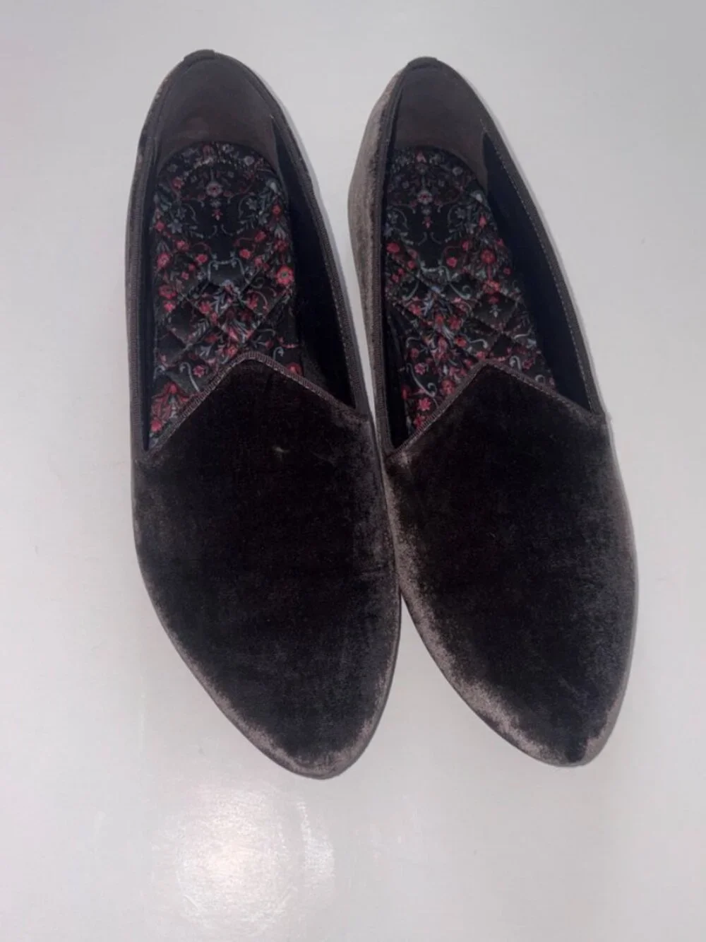 Birdies Slip-On Loafers Men's size 12 Espresso Brown Dark Classic Velvet